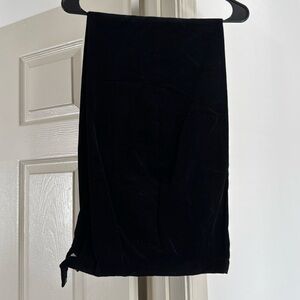 Handmade vintage trouser pants in velvet.